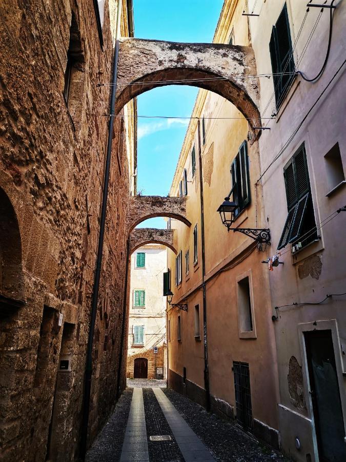 Miradas Alghero Luaran gambar